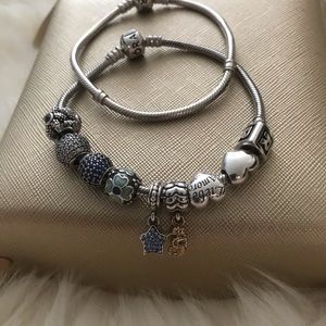 Pandora ( slightly used) excellent condition